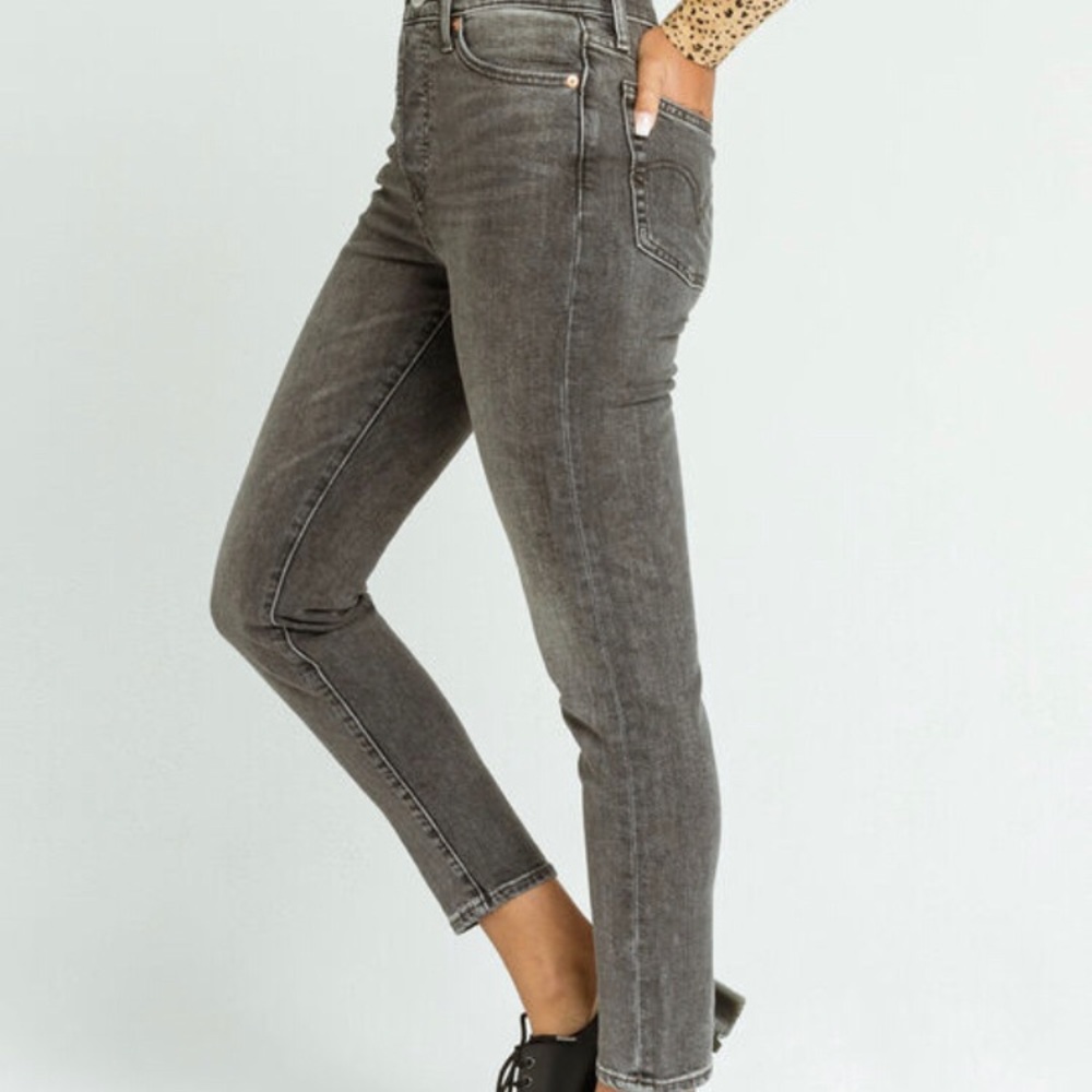 Levi’s Skinny Wedgie, Black.